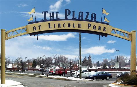 Plaza at Lincoln Park, Michigan – Signs by Crannie