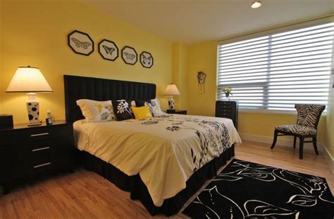 20 Sophisticated Black and Yellow Bedrooms | Home Design Lover | Yellow ...