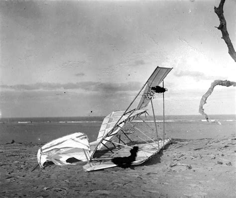 1900-Wright-Glider-Crash.jpg 916×768 pixels | Wright brothers, Shorpy ...