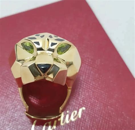CARTIER Panther Head Yellow Gold Ring - Gem