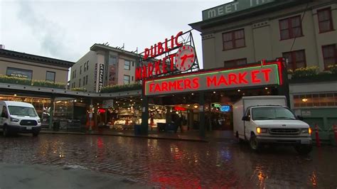 Seattle coronavirus: In the middle of a coronavirus outbreak, people of ...