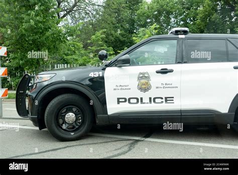 Minneapolis police hi-res stock photography and images - Alamy