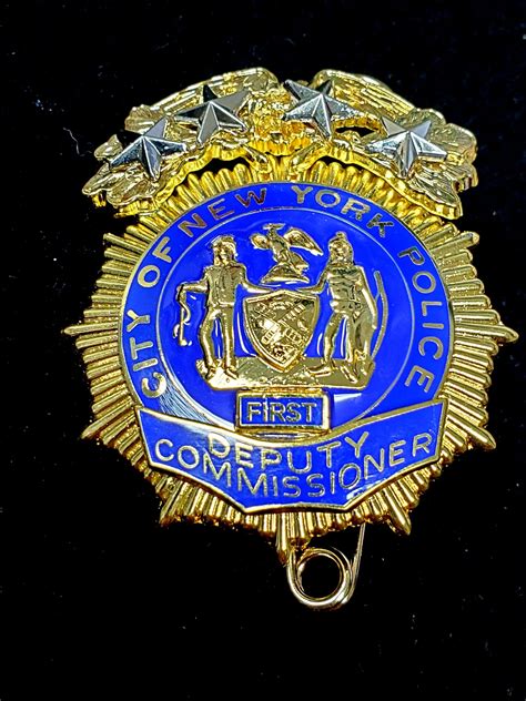 New York NYPD First Deputy Commissioner - COLLECTORS-BADGES.COM