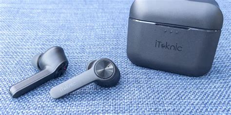 iTeknic TWS Bluetooth Earbuds review: Affordable with decent sound and battery life