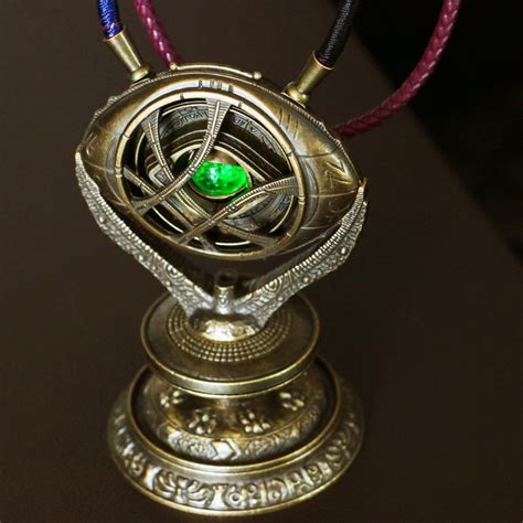 Dr Strange Eye of Agamotto Necklace Metal1/1 Scale LED | Etsy | Eye of agamotto, Metal necklaces ...