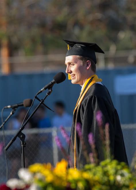 Foothill seniors cap off high school at graduation 2017 ceremony – Orange County Register