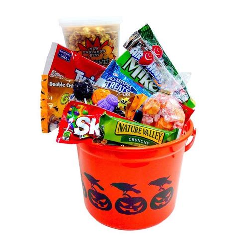 Halloween Candy Gift Basket Orange Lantern Pumpkin Trick Or Treating Bucket #Halloween | Gourmet ...