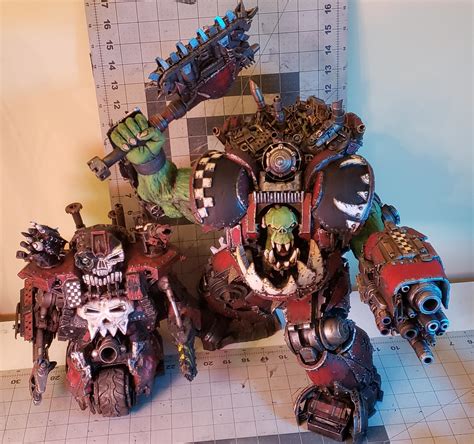 Remember this old Gargant? Anyway, here's a giant Prime Ork (build video in comments) : r/orks