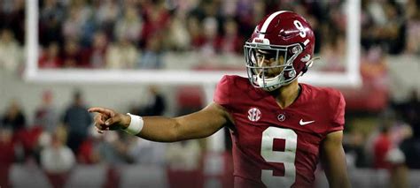 Bryce Young Opens As 2022 Heisman Betting Favorite | LegalSportsBetting.com