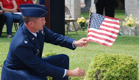 Laughlin celebrates Memorial Day with community > Laughlin Air Force Base > News