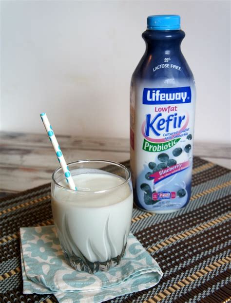 Enjoy Summer with Lifeway Kefir Smoothies #KefirCreations #CollectiveBias