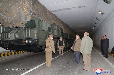 Test du missile balistique nord-coréen Hwasong 18 | Strategic Bureau of Information