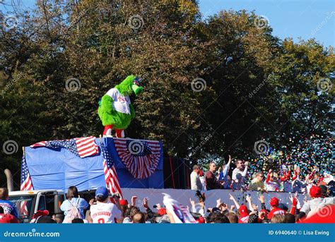 Phillies World Series 2008 Parade Editorial Image - Image of athlete, event: 6940640