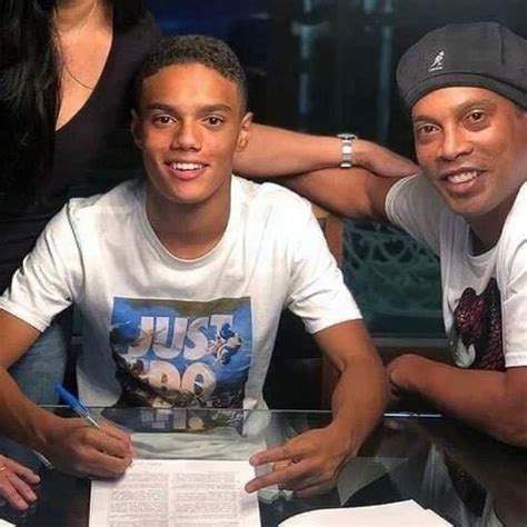 Barcelona confirm Ronaldinho’s son, Joao Mendes, will join club