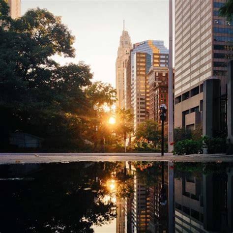 7 Tips For Capturing Amazing iPhone Puddle Reflection Photos