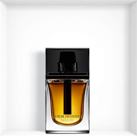 Dior Homme (2020): Perché Homme, Dior? ~ Recensioni Editoriali