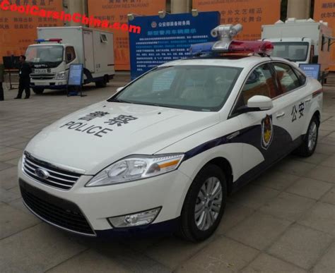 Shopping For A Police Car In China - CoolCarsInChina.com