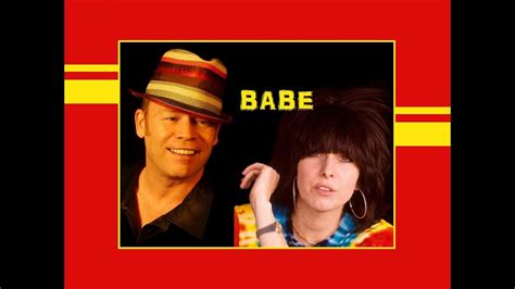 "I Got You Babe" UB40 Featuring CHRISSIE HYNDE (Lyrics) - YouTube