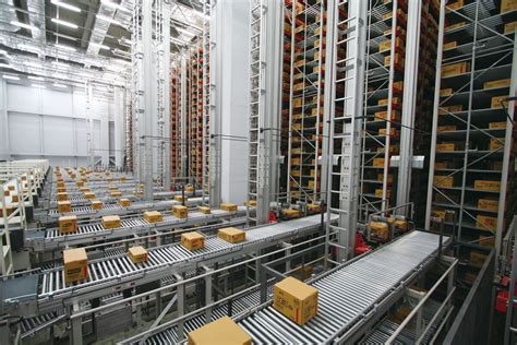 Automated Storage and Retrieval Systems | Toyota Material Handling