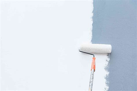 How to Paint a Wall in 2024 | Painting Interior Walls | Checkatrade