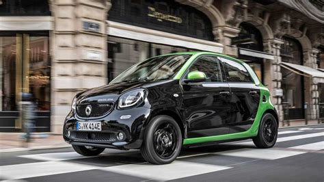 Smart forfour electric drive News and Reviews | InsideEVs