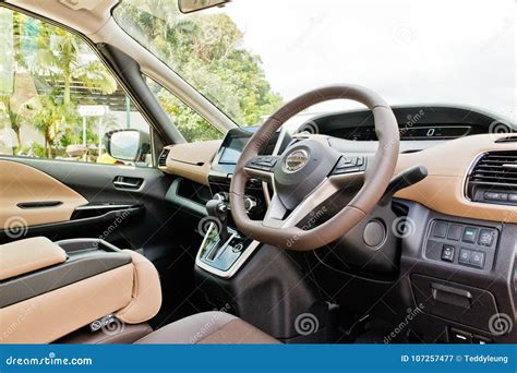 Nissan Serena 2017 Interior Editorial Photography - Image of automotive, sedan: 107257477