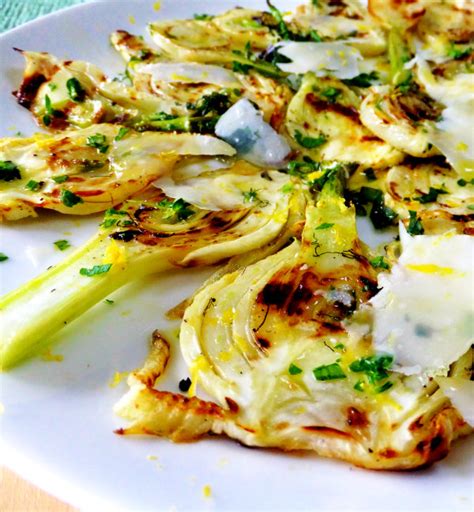 Fennel Bulb Health Benefits, Nutrition, Recipes, Substitutes, How to Cook