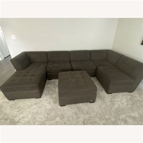 Macy's 6 Piece Sectional Sofa - AptDeco