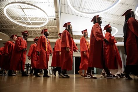 Willmar Senior High School Class of 2024 gets graduation sendoff - West ...