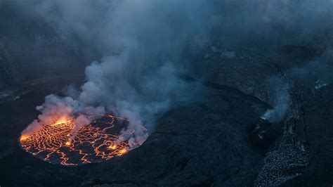 What Is A Lava Lake? - WorldAtlas