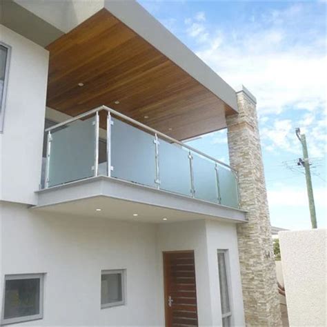 Balcony Design Steel Glass Railing at 1750.00 INR in Ghaziabad | Classic Steel Furniture ...