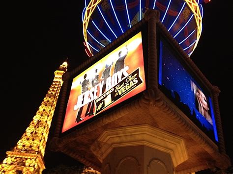 The Hopeful Traveler: The Venue: The Paris Theatre at Paris Las Vegas Hotel