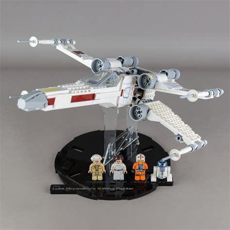 LEGO® Star Wars™: Luke Skywalker's X-wing Fighter Display 75301 - Etsy