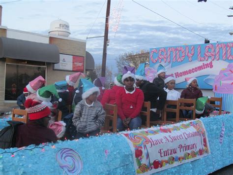 Annual Christmas Parade features floats, bands, horseback riders and ...