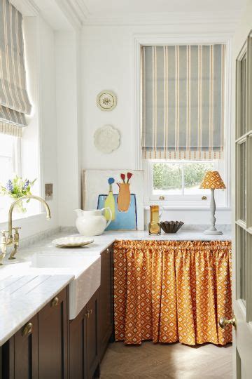 Valance ideas for kitchens: 11 decorative looks | Homes & Gardens