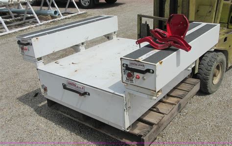 WeatherGuard Pack Rat toolbox in Dewey, OK | Item AZ9110 sold | Purple Wave