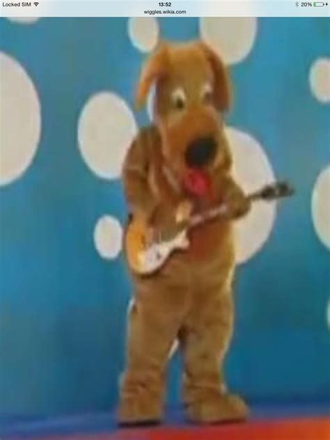 Image - Wags Play Yellow Guitar.jpg | Wigglepedia | FANDOM powered by Wikia