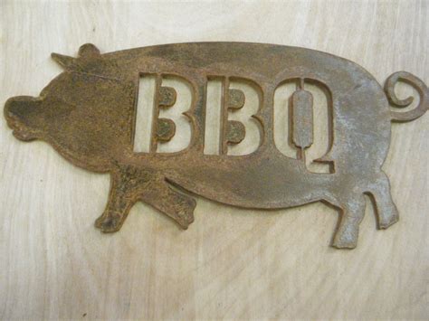 FREE SHIPPING Rusted Rustic Metal BBQ Pig Sign Sm | Bbq pig, Rustic metal, Bbq signs