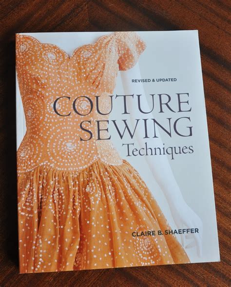 Anneke Caramin: Book Review: Couture Sewing Techniques by Claire Shaeffer