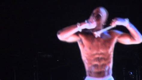 Tupac hologram Coachella 2012 Dr. Dre & Snoop Dogg Performance 1080p(HD) - YouTube