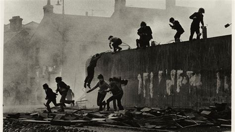 Don McCullin Is a War Photographer. Just Don’t Call Him an Artist. - The New York Times