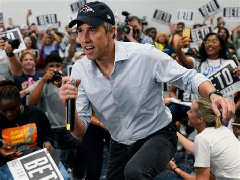 With Beto Trailing Abbott a Month Out, Supporters Mount Final Charge - Newsweek