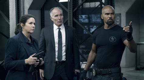 SWAT: Season Five; CBS Renewal Announced for 2021-22 - canceled + renewed TV shows, ratings - TV ...