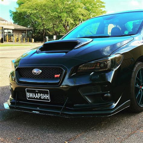 SUBARU WRX & STI CARBON FIBRE BONNET SCOOP MY15-20 VAB