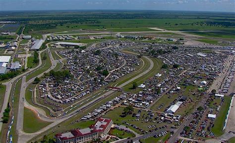 Everything You Need to Know to Master Sebring International Raceway | Feature | Car and Driver