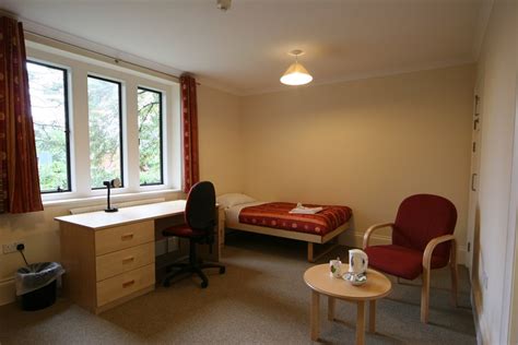 Selwyn College, Cambridge, University Residence | Best price guarantee