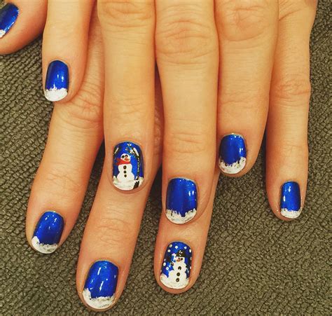 Snowman manicure!! | Snowman nail art, Christmas nail designs, Snowman ...