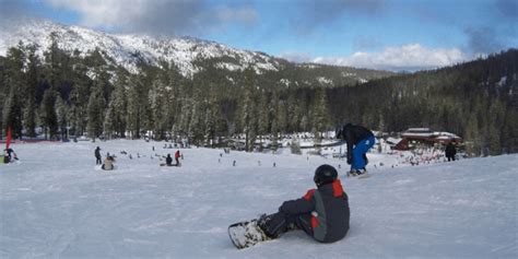 The Best Ski Resort In Lake Tahoe For Beginners & Families