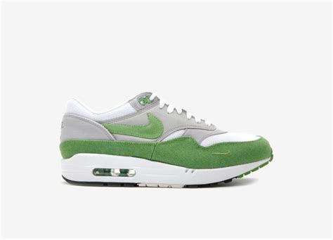 NIKE Air Max 1 x Patta Chlorophyll