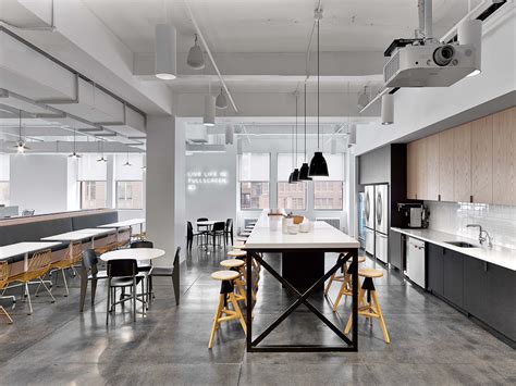 Inside Fullscreen’s Modern New York City Office - Officelovin'